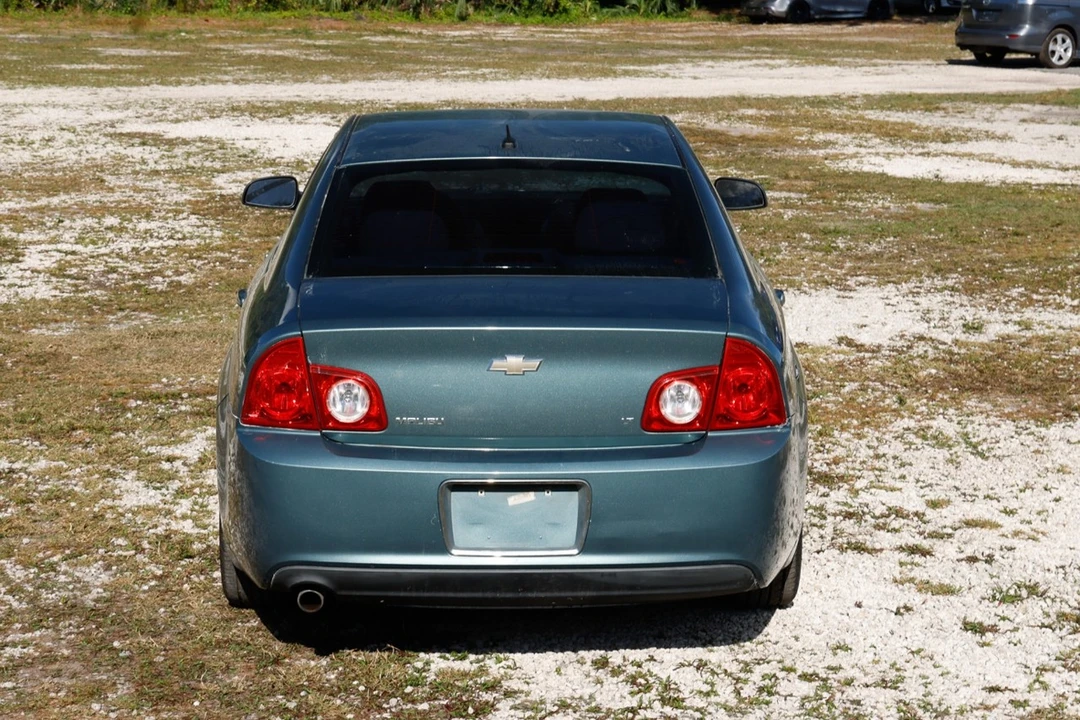 2009 Chevrolet Malibu - Image 9 of 12