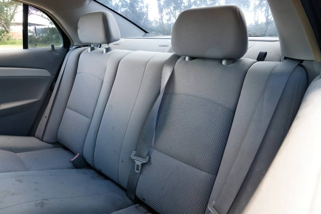 2009 Chevrolet Malibu - Image 8 of 12