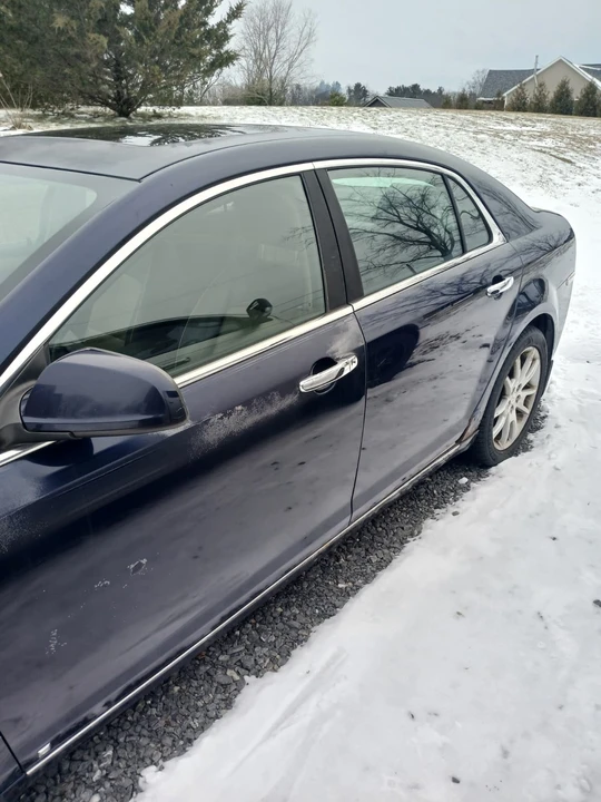 2009 Chevrolet Malibu - Image 7 of 19