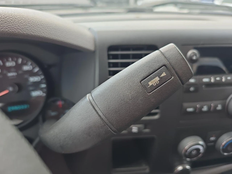 2009 Chevrolet Silverado 2nd Gen - Image 10 of 31