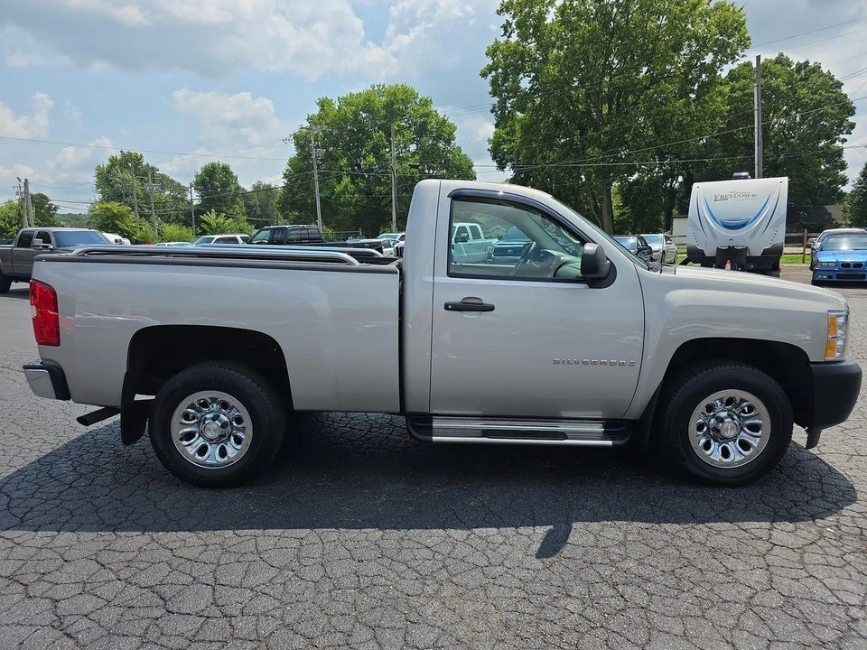 2009 Chevrolet Silverado 2nd Gen - Image 21 of 31