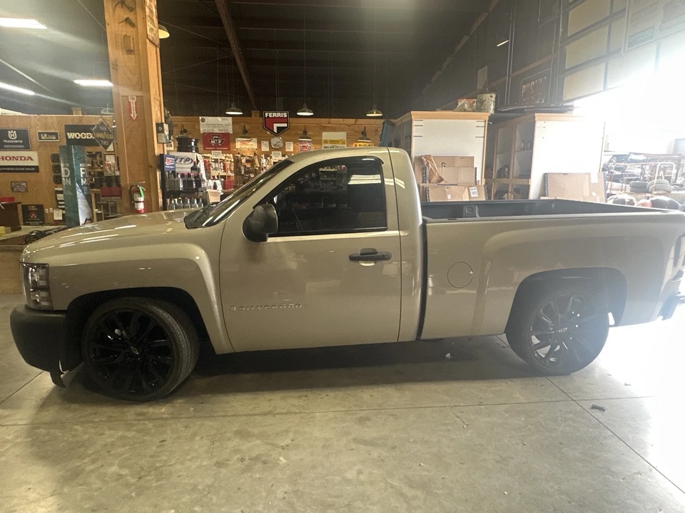 2009 Chevrolet Silverado 2nd Gen - Image 4 of 21