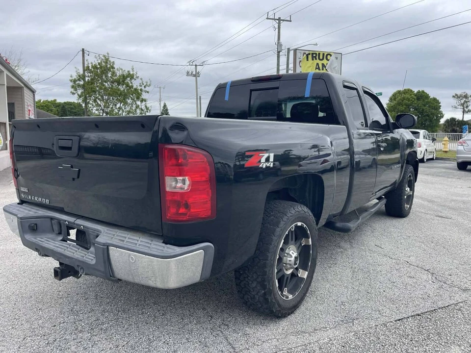 2009 Chevrolet Silverado 2nd Gen - Image 4 of 21