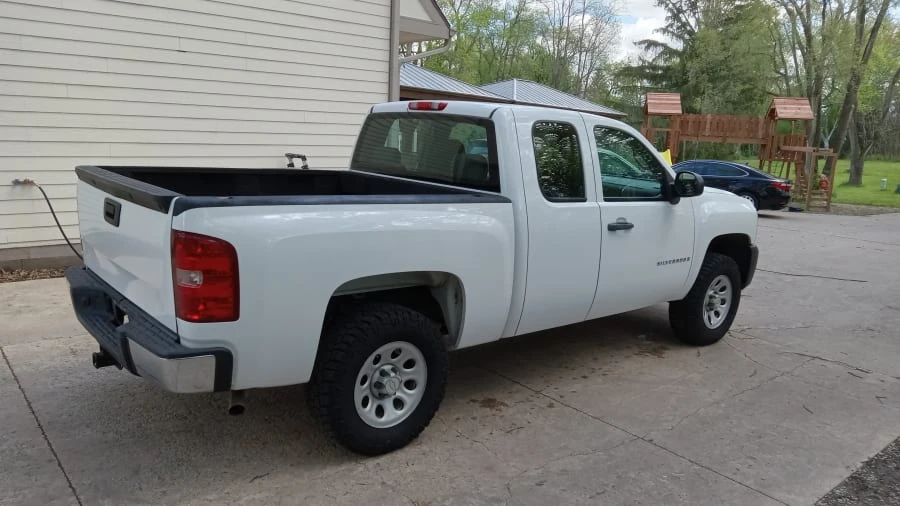 2009 Chevrolet Silverado 2nd Gen - Image 2 of 7