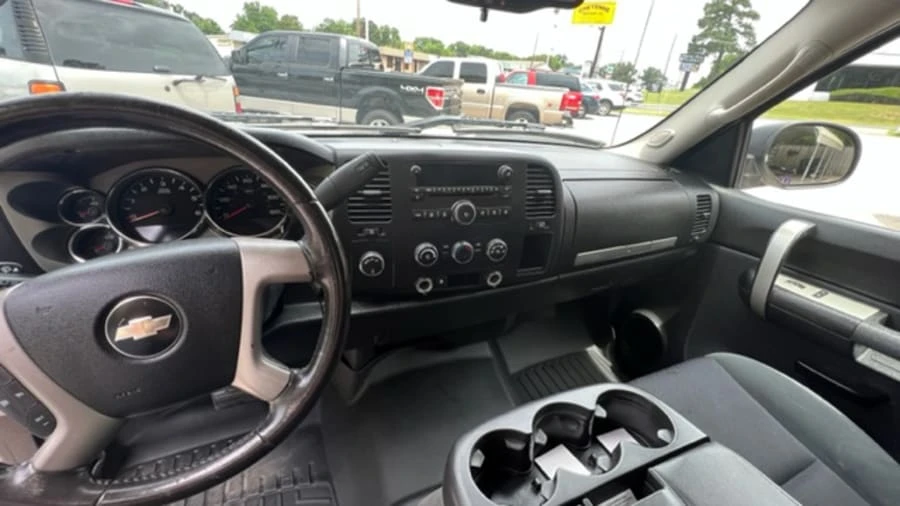2009 Chevrolet Silverado 2nd Gen - Image 3 of 11