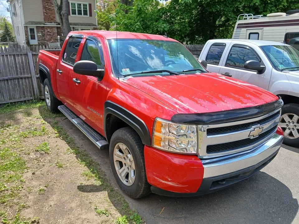 2009 Chevrolet Silverado 2nd Gen - Image 2 of 6