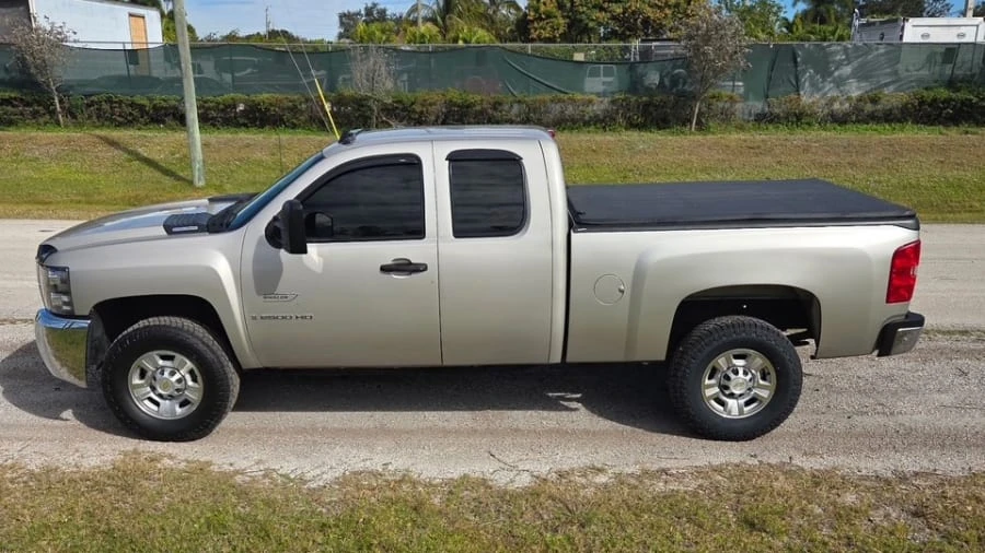 2009 Chevrolet Silverado 2nd Gen - Image 2 of 7