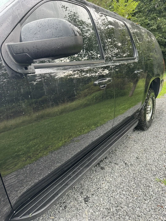2009 Chevrolet Suburban 10th Gen - Image 26 of 31