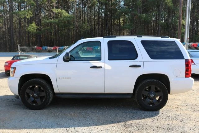 2009 Chevrolet Tahoe 3rd Gen - Image 2 of 12