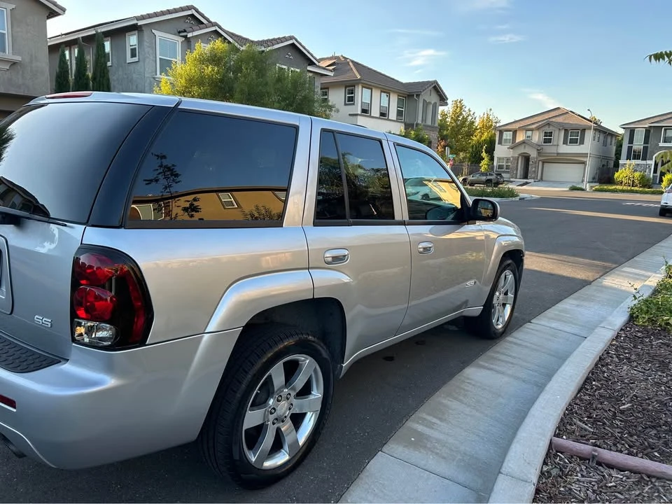 2009 Chevrolet Trailblazer - Image 3 of 15