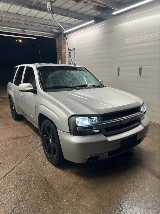 2009 Chevrolet Trailblazer - Image 3 of 6