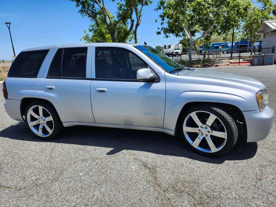 2009 Chevrolet Trailblazer - Image 14 of 31