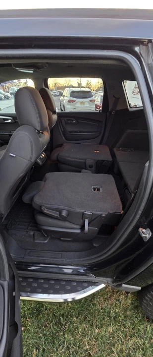2009 Chevrolet Traverse - Image 20 of 21