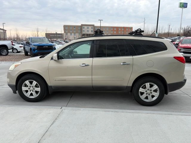 2009 Chevrolet Traverse - Image 7 of 17
