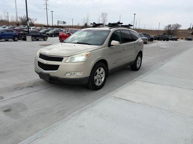2009 Chevrolet Traverse - Image 8 of 17