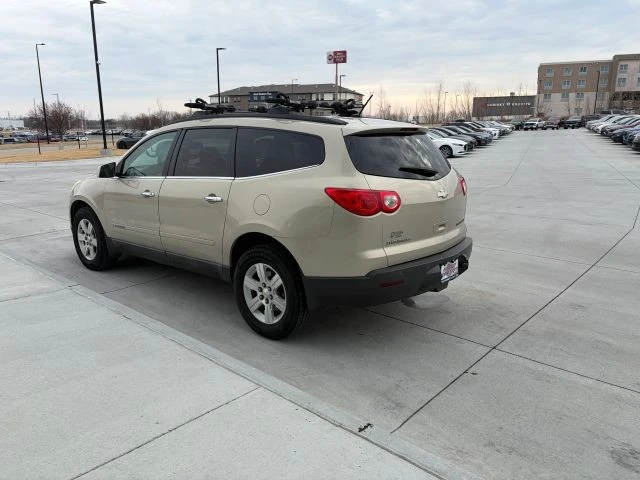 2009 Chevrolet Traverse - Image 6 of 17