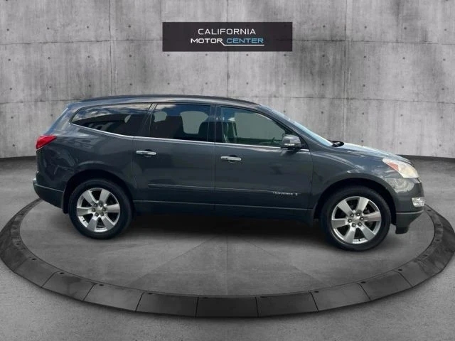 2009 Chevrolet Traverse - Image 4 of 21