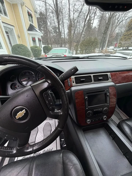 2009 Chevrolet Avalanche - Image 18 of 18