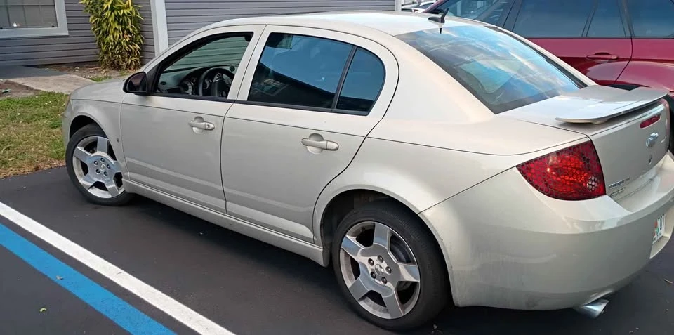 2009 Chevrolet Cobalt 1st Gen - Image 3 of 3