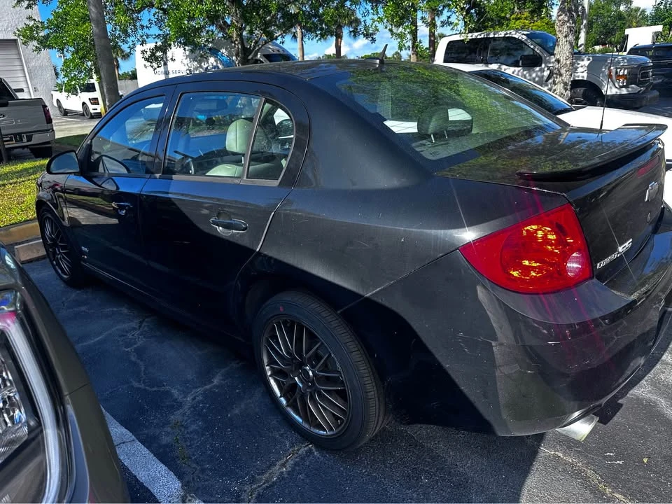 2009 Chevrolet Cobalt 1st Gen - Image 2 of 10