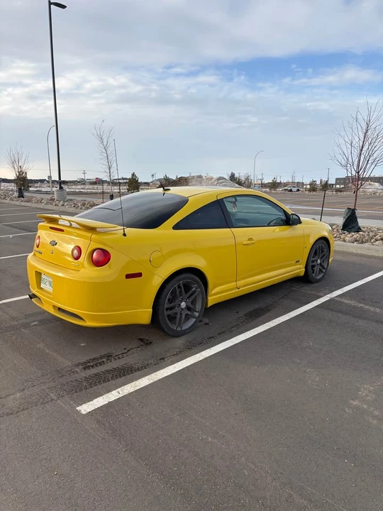 2009 Chevrolet Cobalt 1st Gen - Image 2 of 13
