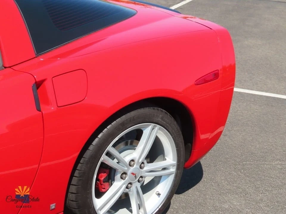 2009 Chevrolet Corvette C6 - Image 13 of 18