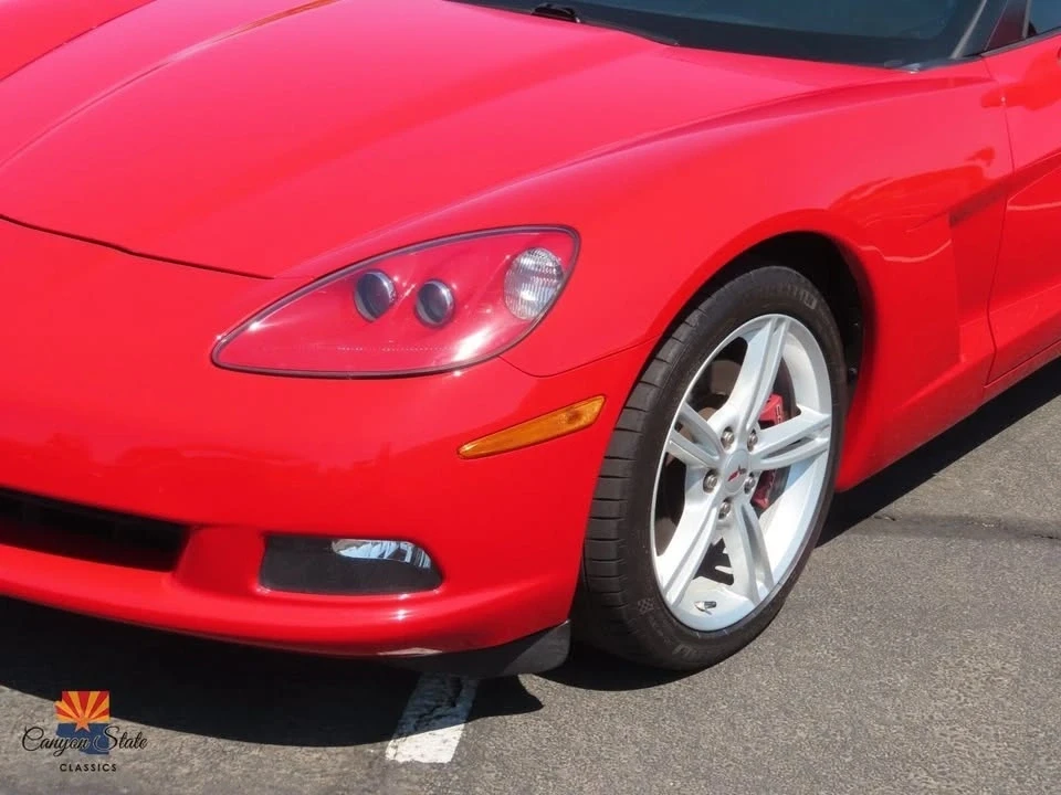 2009 Chevrolet Corvette C6 - Image 12 of 18