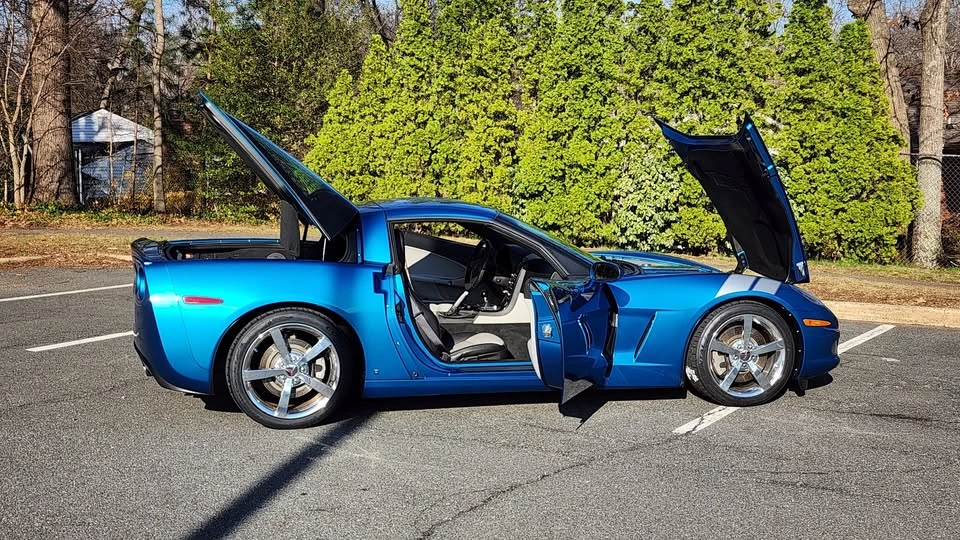 2009 Chevrolet Corvette C6 - Image 17 of 19