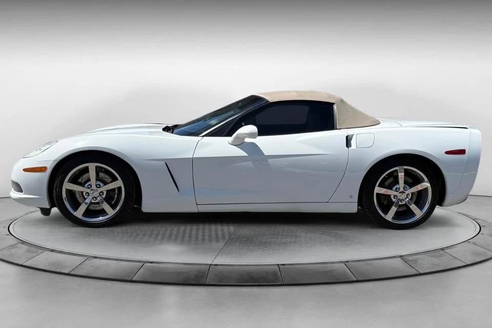 2009 Chevrolet Corvette C6 - Image 2 of 20