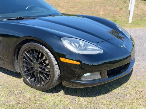 2009 Chevrolet Corvette C6 - Image 2 of 16