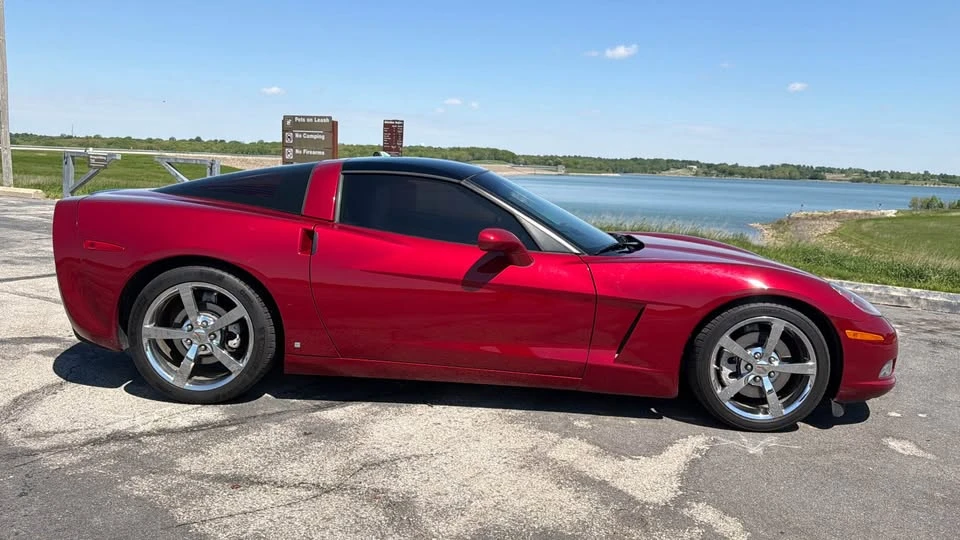 2009 Chevrolet Corvette C6 - Image 4 of 11