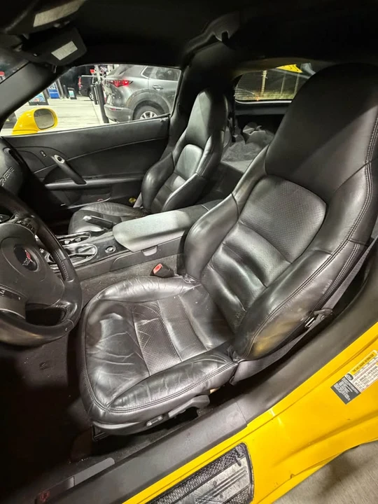 2009 Chevrolet Corvette C6 - Image 12 of 13