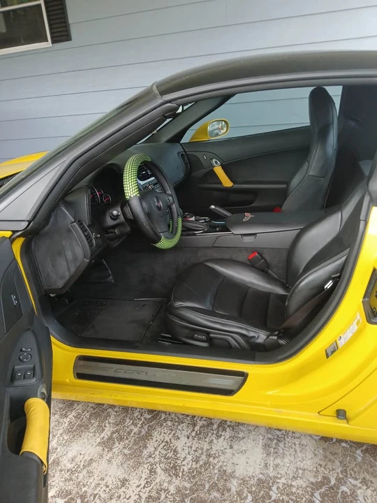 2009 Chevrolet Corvette C6 - Image 8 of 9