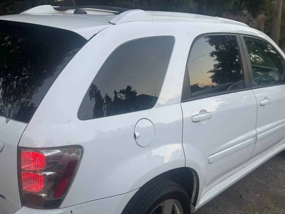 2009 Chevrolet Equinox - Image 2 of 10