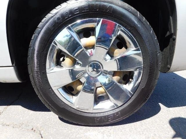 2009 Chevrolet HHR - Image 9 of 18