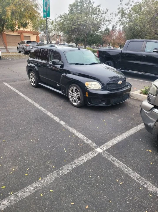 2009 Chevrolet HHR - Image 2 of 8