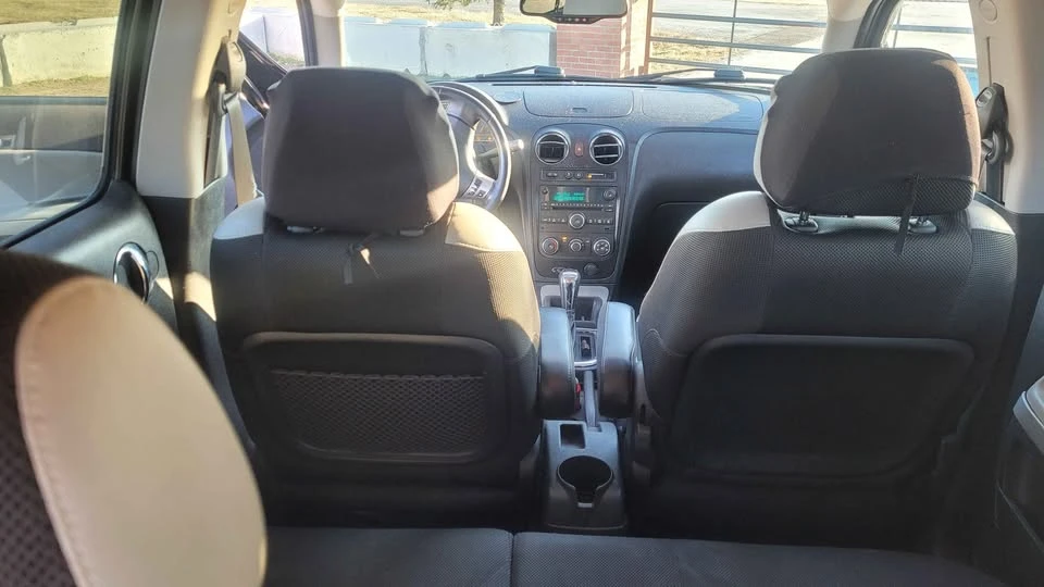 2009 Chevrolet HHR - Image 10 of 13