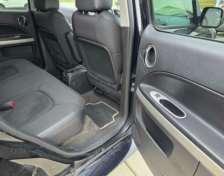 2009 Chevrolet HHR - Image 14 of 19