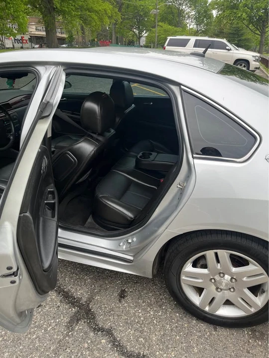 2009 Chevrolet Impala 9th Gen - Image 6 of 13