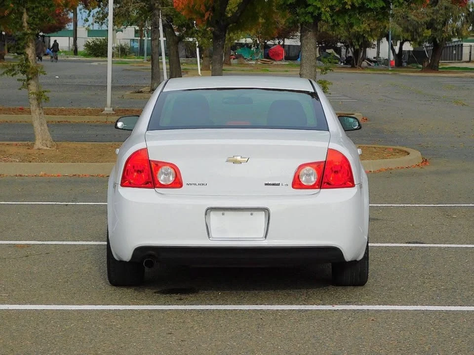 2009 Chevrolet Malibu - Image 5 of 20