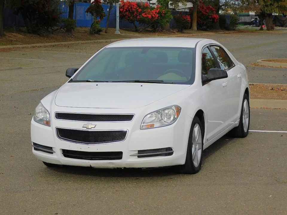 2009 Chevrolet Malibu - Image 2 of 20