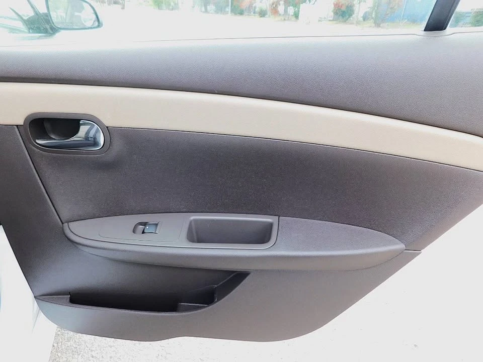 2009 Chevrolet Malibu - Image 17 of 20