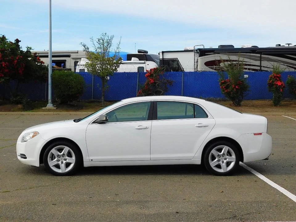 2009 Chevrolet Malibu - Image 3 of 20