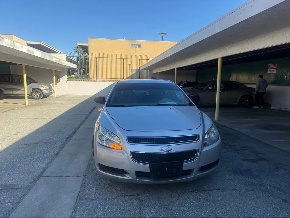2009 Chevrolet Malibu - Image 5 of 11