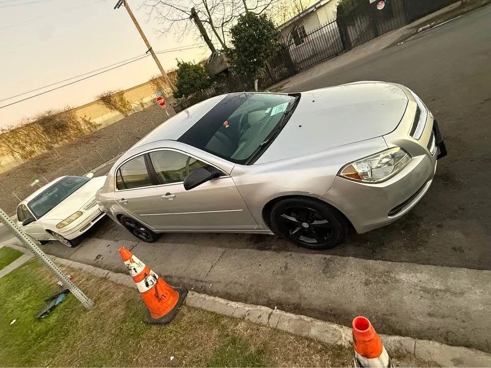 2009 Chevrolet Malibu - Image 7 of 11