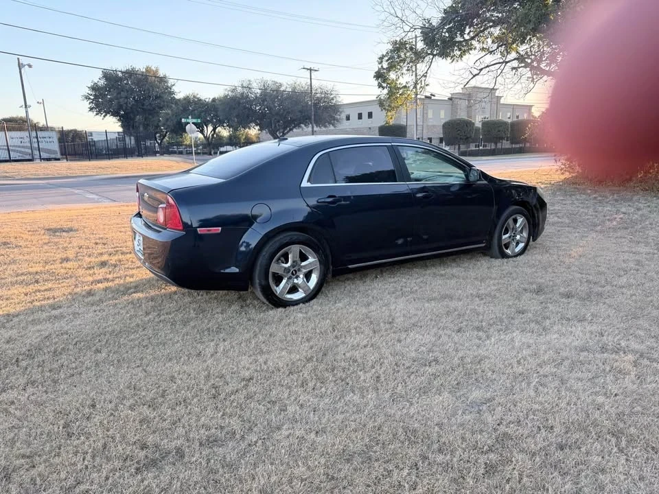 2009 Chevrolet Malibu - Image 3 of 5