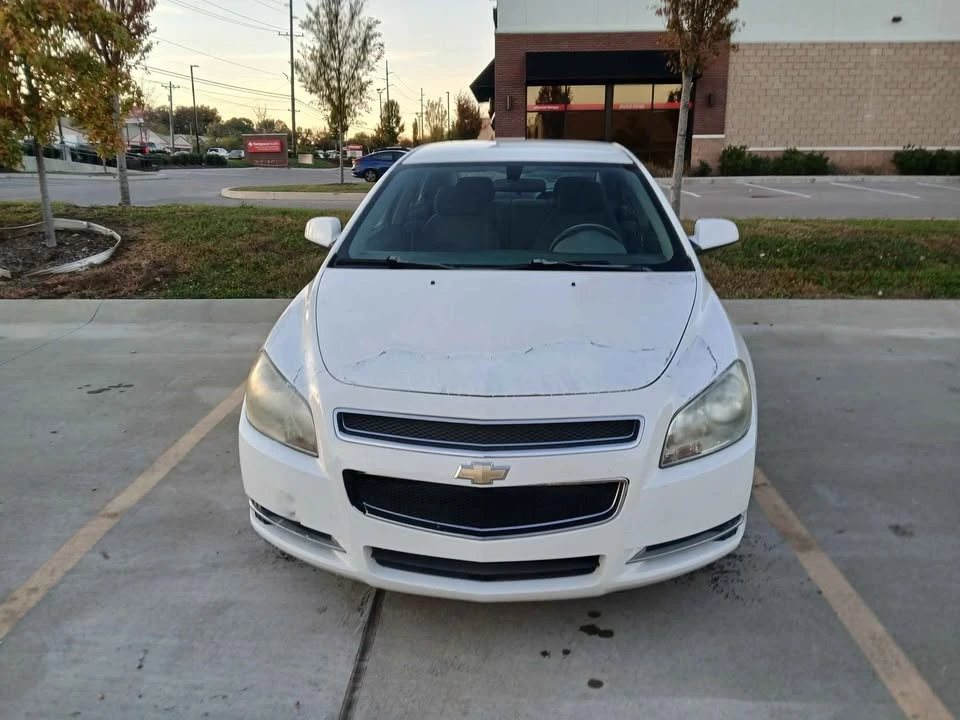 2009 Chevrolet Malibu - Image 2 of 6