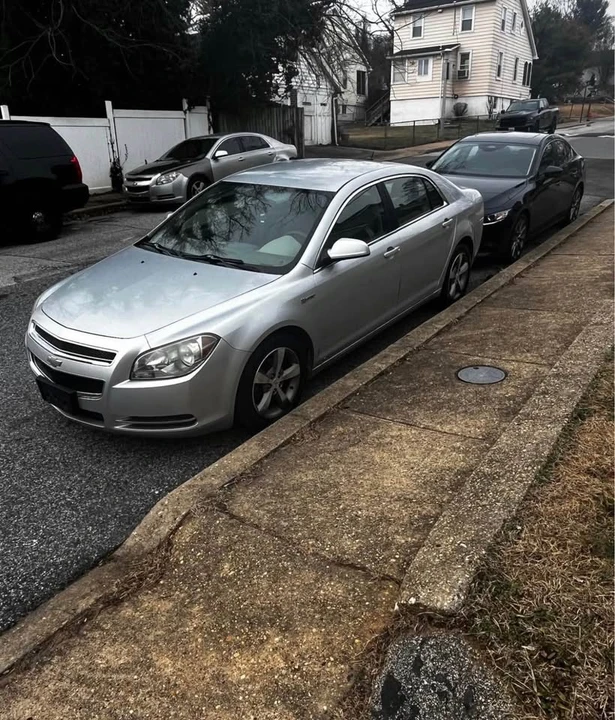 2009 Chevrolet Malibu - Image 3 of 4