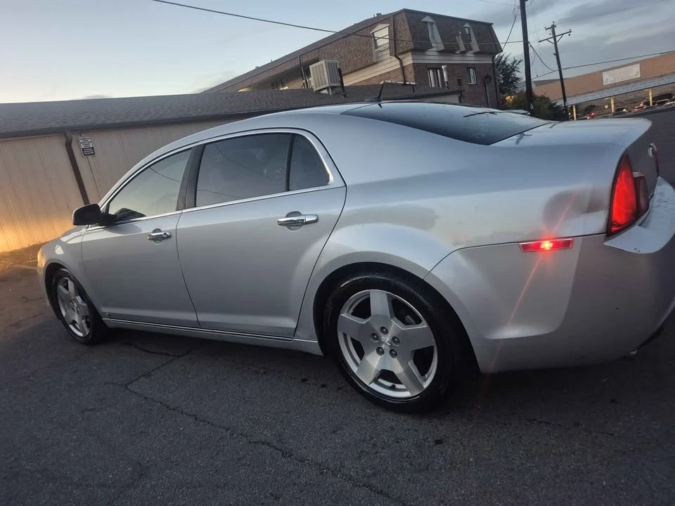 2009 Chevrolet Malibu - Image 4 of 5