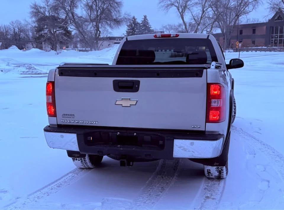 2009 Chevrolet Silverado 2nd Gen - Image 6 of 12